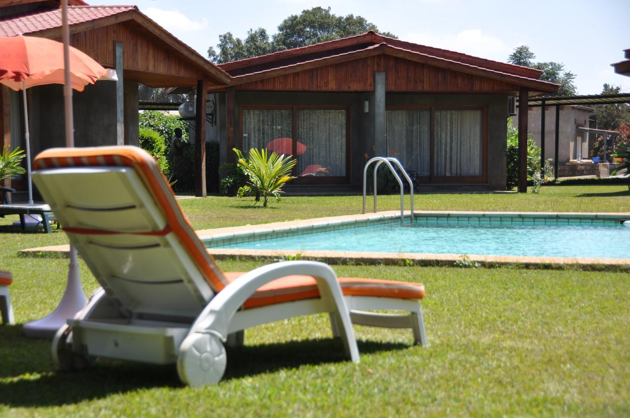 Planet Hotel Hollybum Lubumbashi Exteriér fotografie