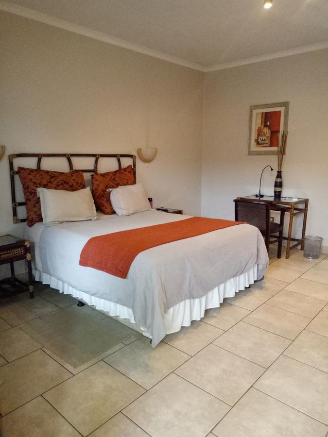 Planet Hotel Hollybum Lubumbashi Exteriér fotografie